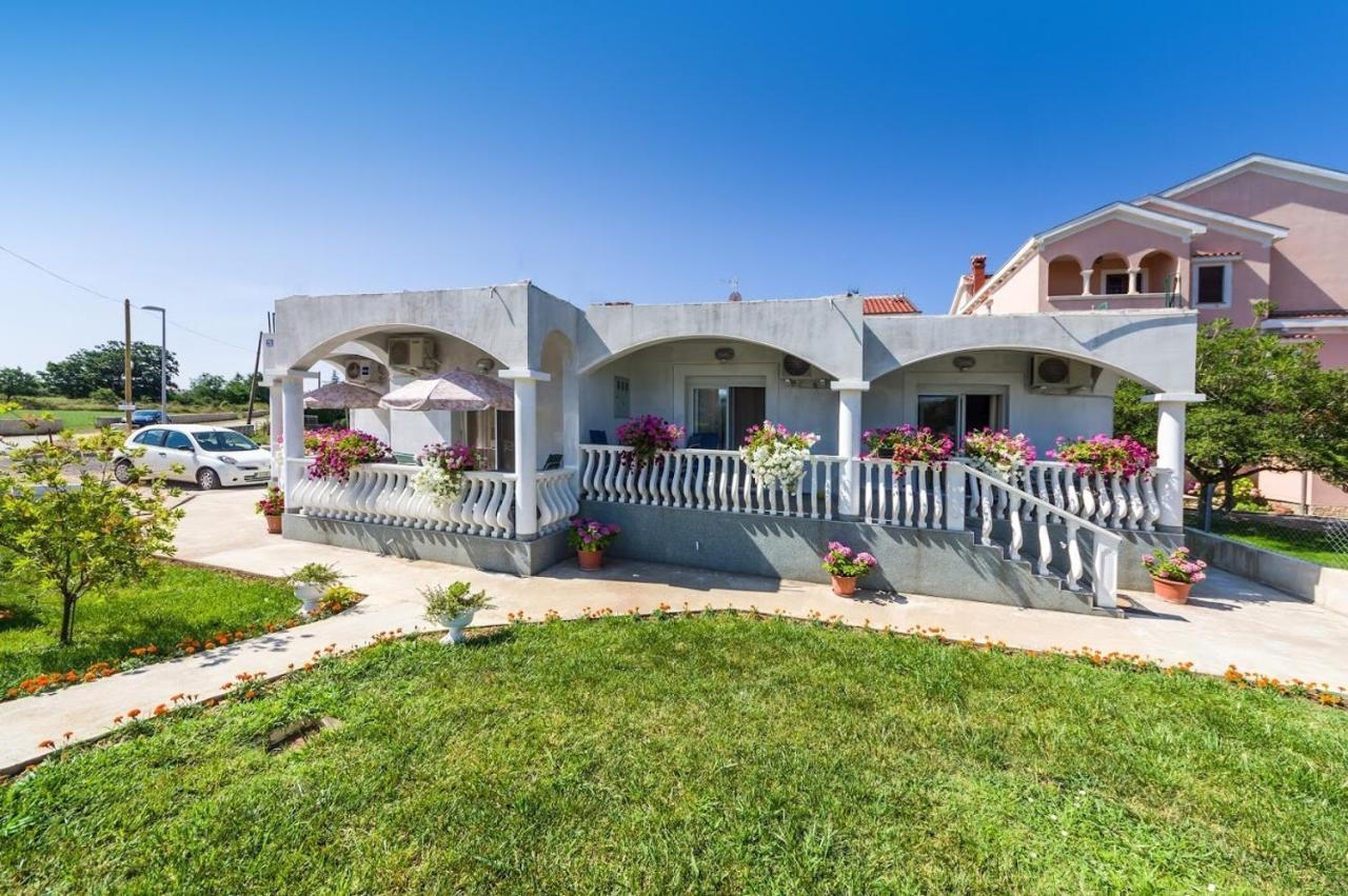 Apartments With A Parking Space Zaton, Zadar - 15000 Zaton  Exterior photo