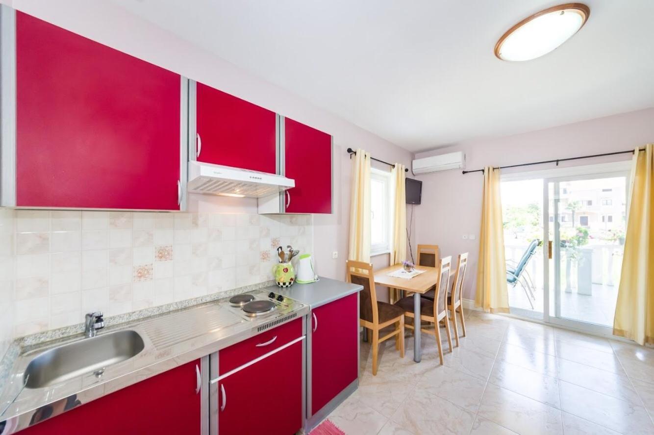 Apartments With A Parking Space Zaton, Zadar - 15000 Zaton  Room photo